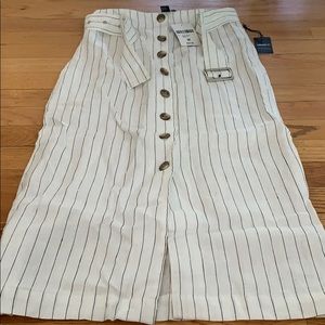 Forever 21 Long button skirt with belt